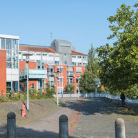 Foto: Bürgerhaus und Rathaus