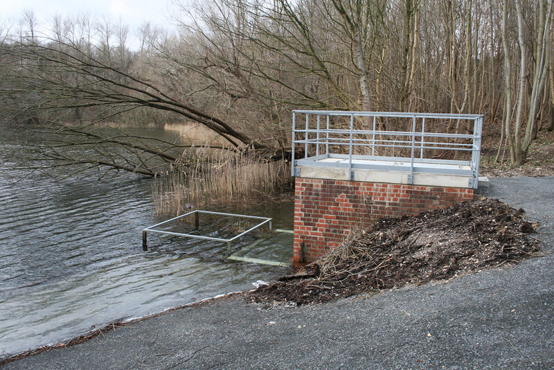 Aufgrund einer Verstopfung stieg der Wasserpegel im Gotteshülfeteich.