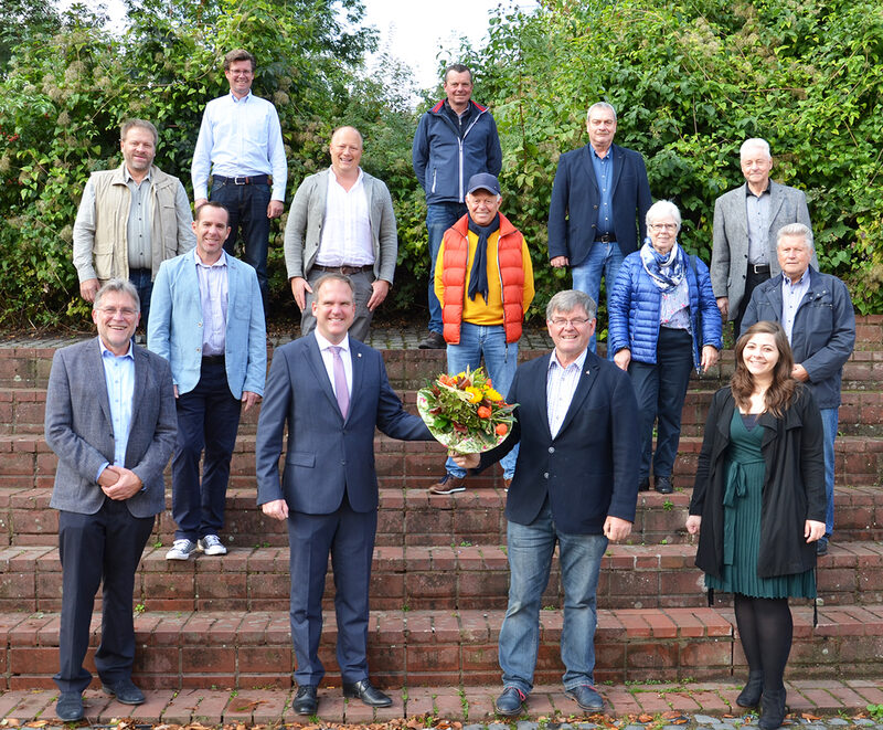 Bürgermeister Breuer und Landwirte.