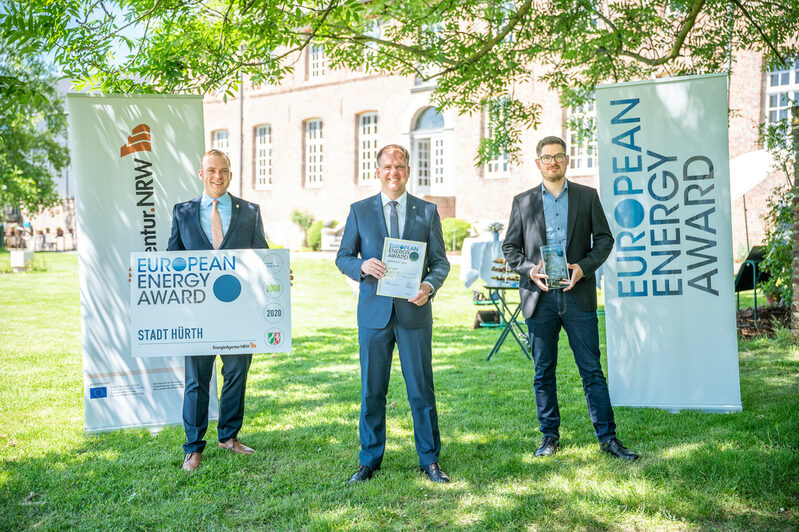 v.l.n.r. Referent Tobias Püllen, Bürgermeister Dirk Breuer, Klimaschutzmanager Nicklas Spiegel.