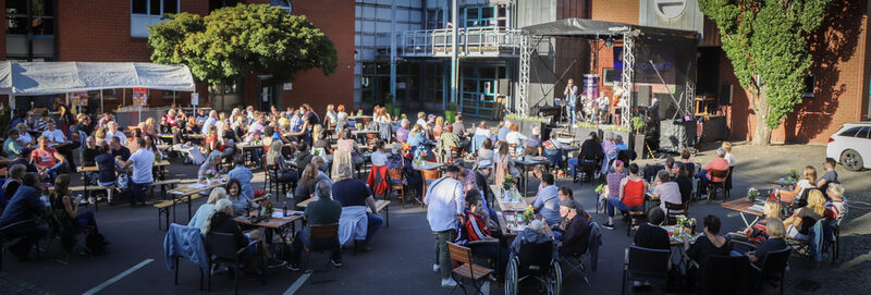 HÜRTHimSommer: Dein Kulturbiergarten am Bürgerhaus.