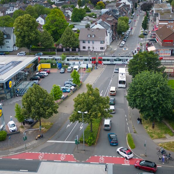 Ein neues Verkehrskonzept soll für Entspannung auf den Straßen von Hürth-Efferen sorgen.