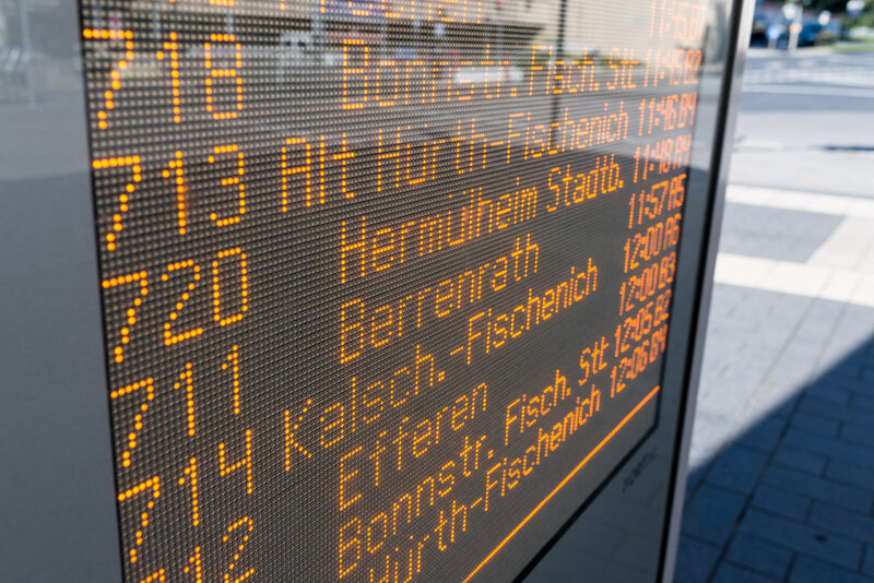 Stadtbus, ZOB, digitaler Fahrplan